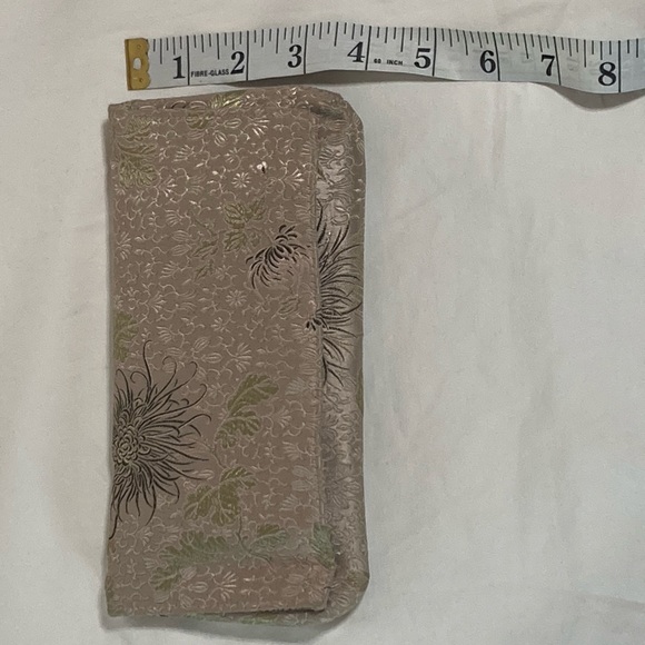 Vintage 2000s Floral Clutch Wallet NWOT - Picture 9 of 10